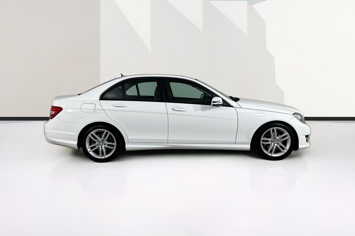 2012 Mercedes-Benz C200 BE W204 MY11