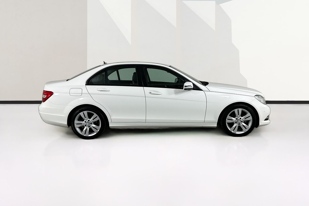 2012 Mercedes-Benz 200 CDI BE W204 MY12