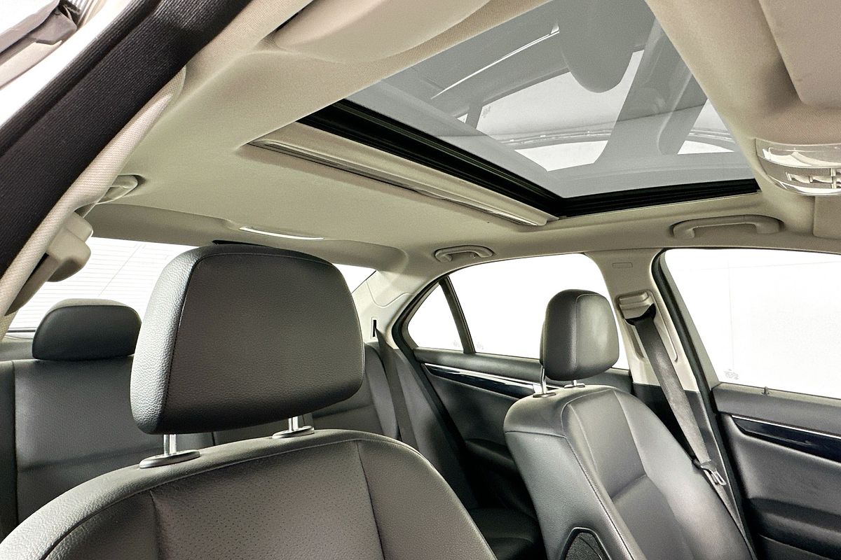 2012 Mercedes-Benz C200 BE W204 MY11