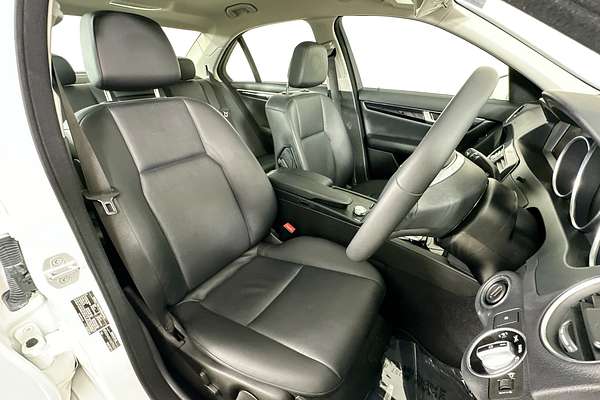 2012 Mercedes-Benz 200 CDI BE W204 MY12