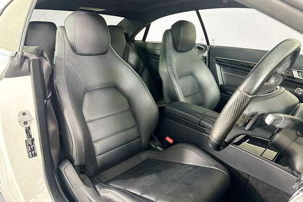 2015 Mercedes-Benz E200  207 MY15