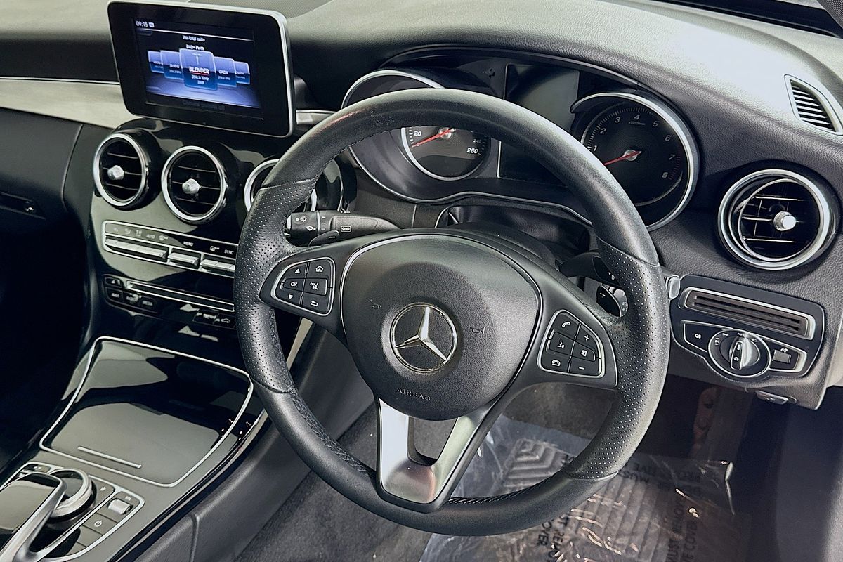 2018 Mercedes-Benz 200  205 MY17.5