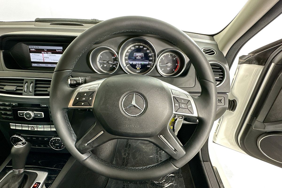 2012 Mercedes-Benz 200 CDI BE W204 MY12