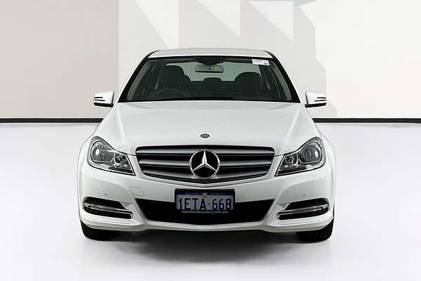 2012 Mercedes-Benz 200 CDI BE W204 MY12