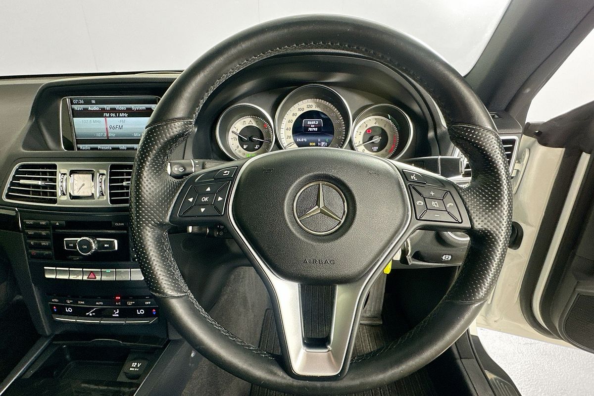 2015 Mercedes-Benz E200  207 MY15