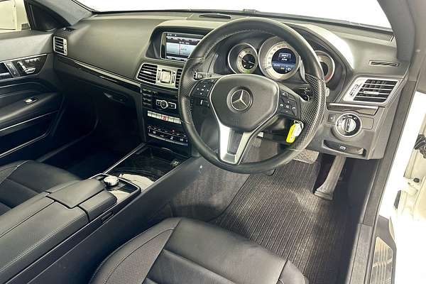 2015 Mercedes-Benz E200  207 MY15