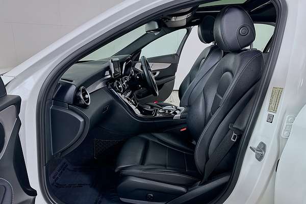2018 Mercedes-Benz 200  205 MY17.5