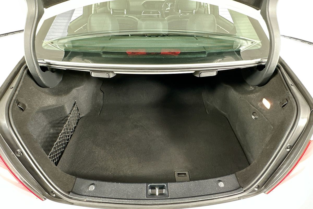 2012 Mercedes-Benz 200 CDI BE W204 MY12