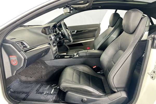 2015 Mercedes-Benz E200  207 MY15