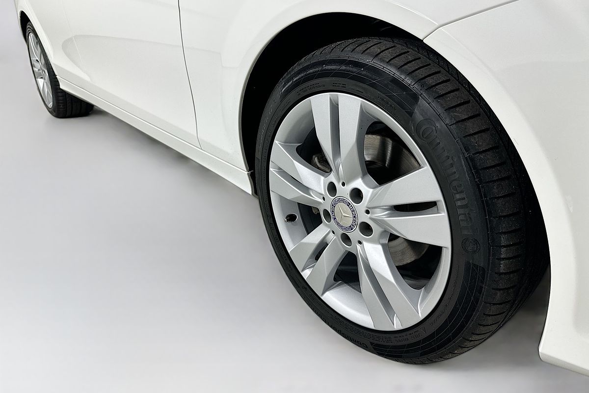 2012 Mercedes-Benz 200 CDI BE W204 MY12