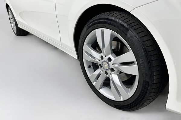 2012 Mercedes-Benz 200 CDI BE W204 MY12