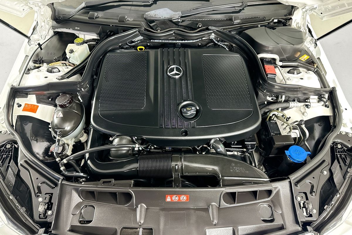 2012 Mercedes-Benz 200 CDI BE W204 MY12
