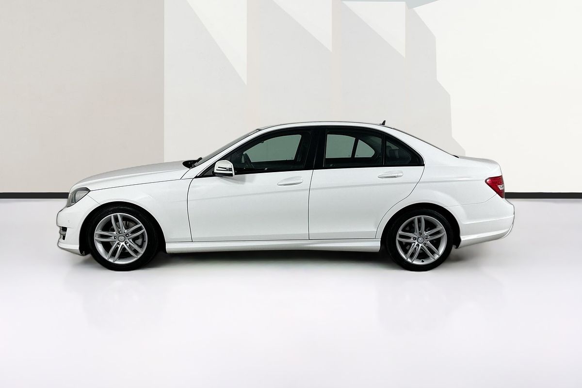 2012 Mercedes-Benz C200 BE W204 MY11