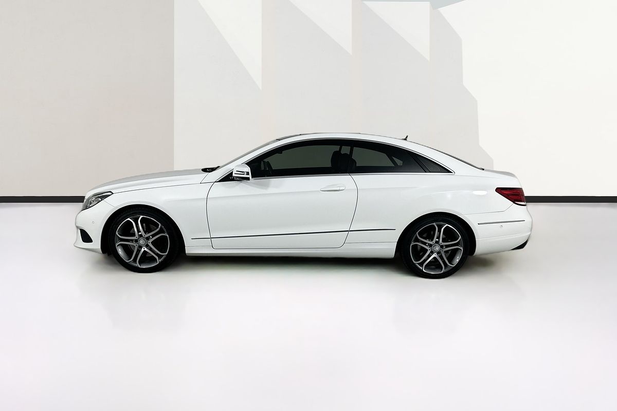2015 Mercedes-Benz E200  207 MY15