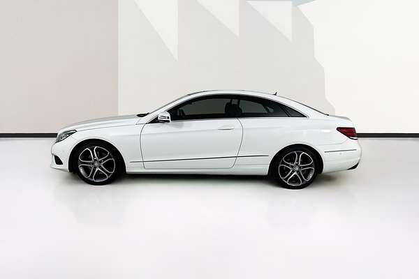 2015 Mercedes-Benz E200  207 MY15