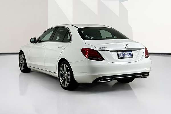 2018 Mercedes-Benz 200  205 MY17.5