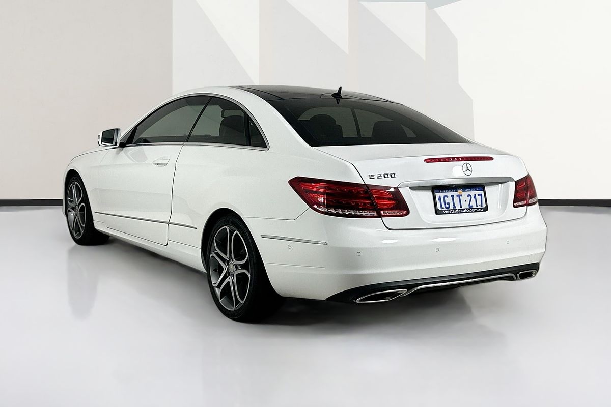 2015 Mercedes-Benz E200  207 MY15