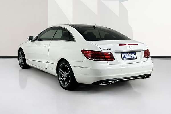 2015 Mercedes-Benz E200  207 MY15