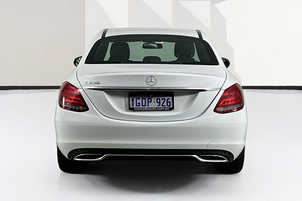 2018 Mercedes-Benz 200  205 MY17.5