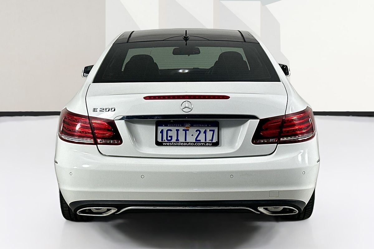2015 Mercedes-Benz E200  207 MY15