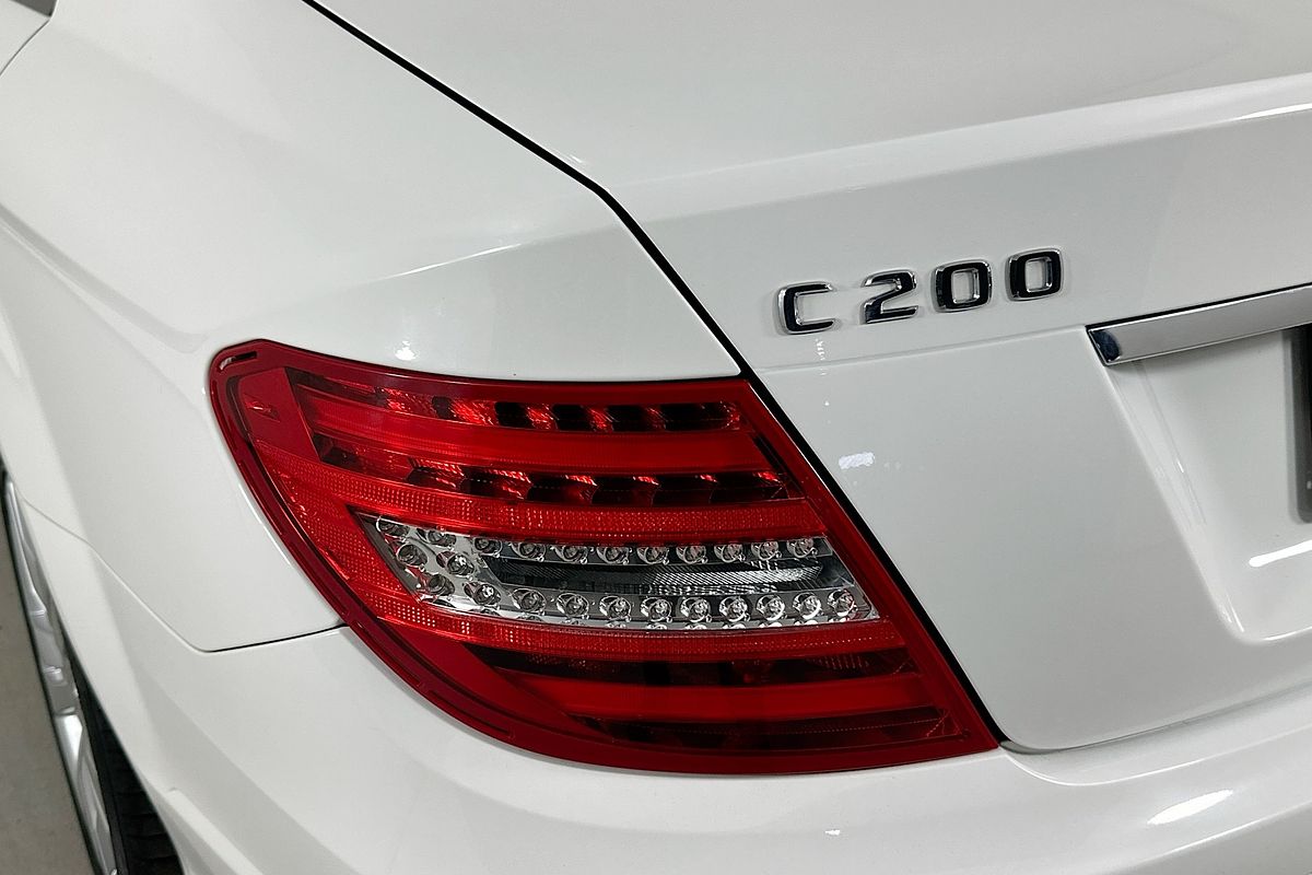 2012 Mercedes-Benz 200 CDI BE W204 MY12