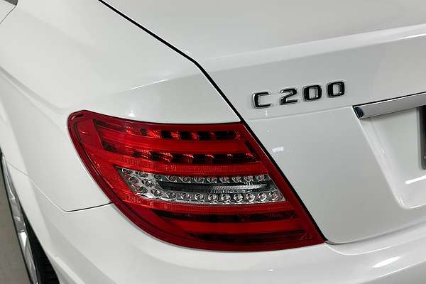 2012 Mercedes-Benz 200 CDI BE W204 MY12