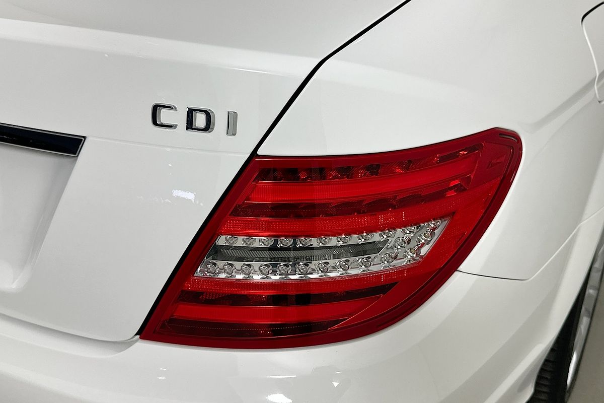 2012 Mercedes-Benz 200 CDI BE W204 MY12