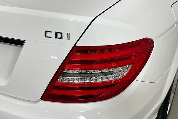 2012 Mercedes-Benz 200 CDI BE W204 MY12
