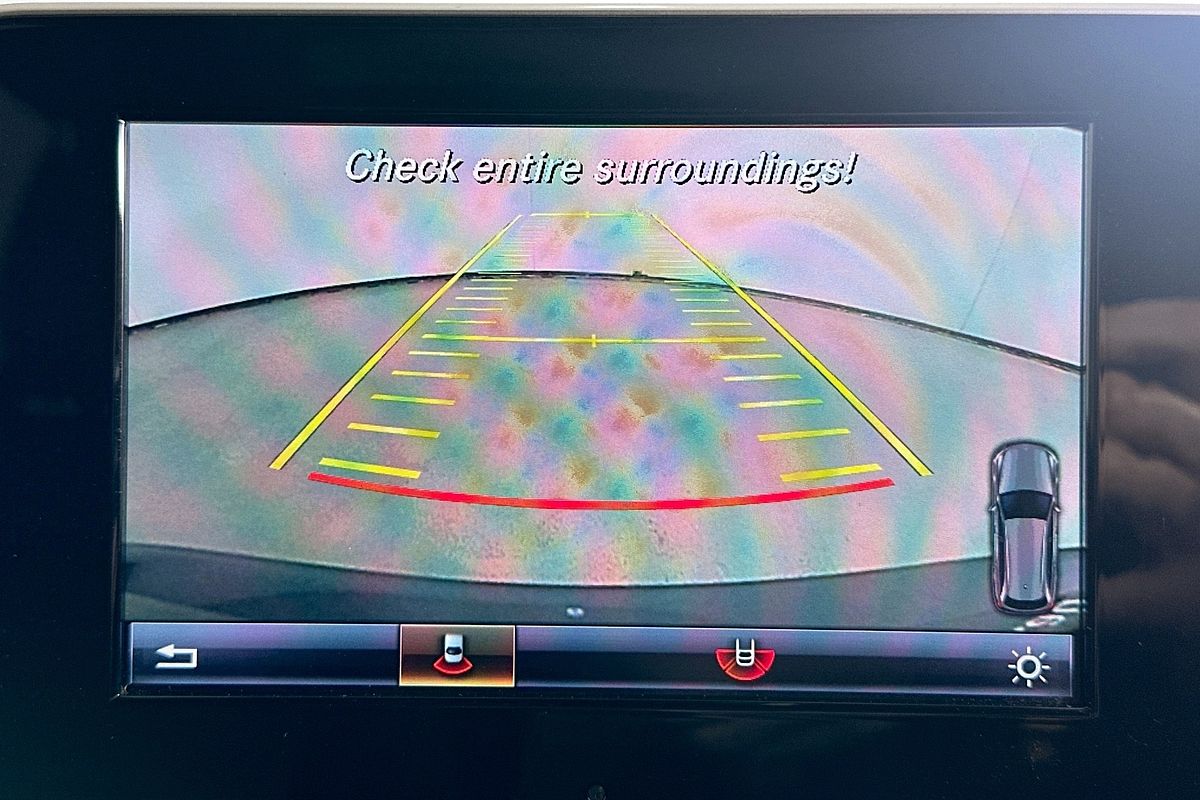 2015 Mercedes-Benz C250  205