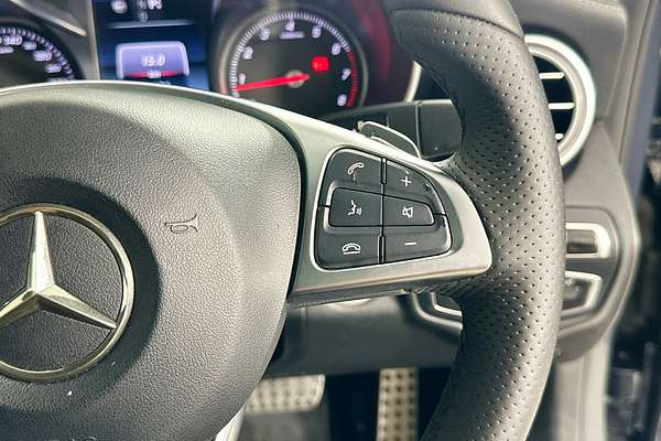 2015 Mercedes-Benz C250  205