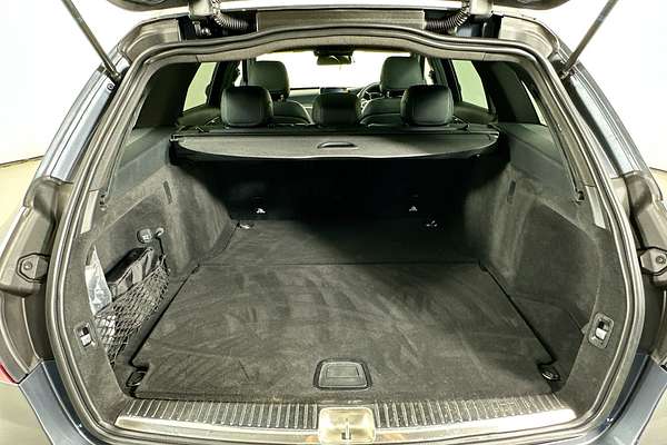 2015 Mercedes-Benz C250  205