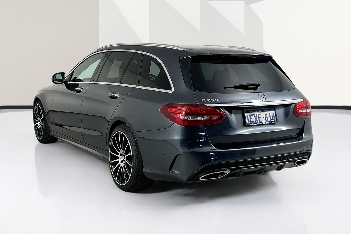 2015 Mercedes-Benz C250  205