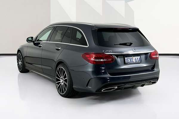 2015 Mercedes-Benz C250  205