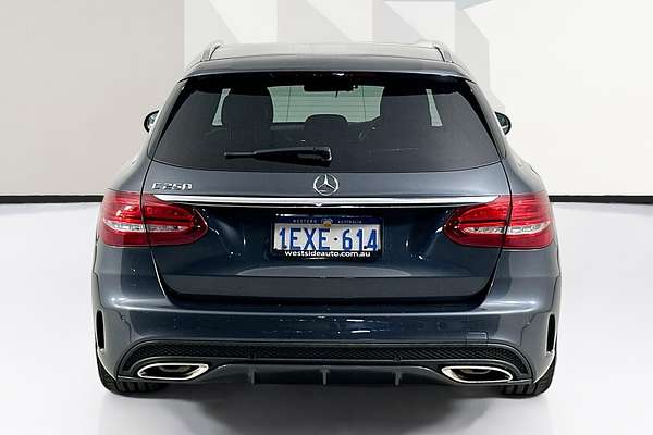 2015 Mercedes-Benz C250  205