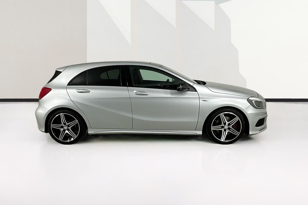 2014 Mercedes-Benz 250 SPORT 176 MY14