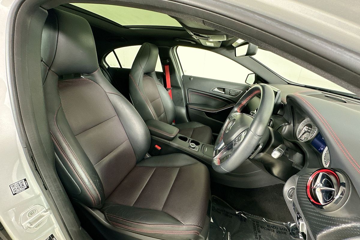 2014 Mercedes-Benz 250 SPORT 176 MY14