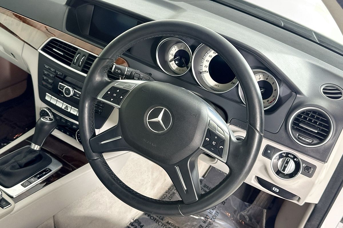 2013 Mercedes-Benz 250 ELEGANCE BE W204 MY13