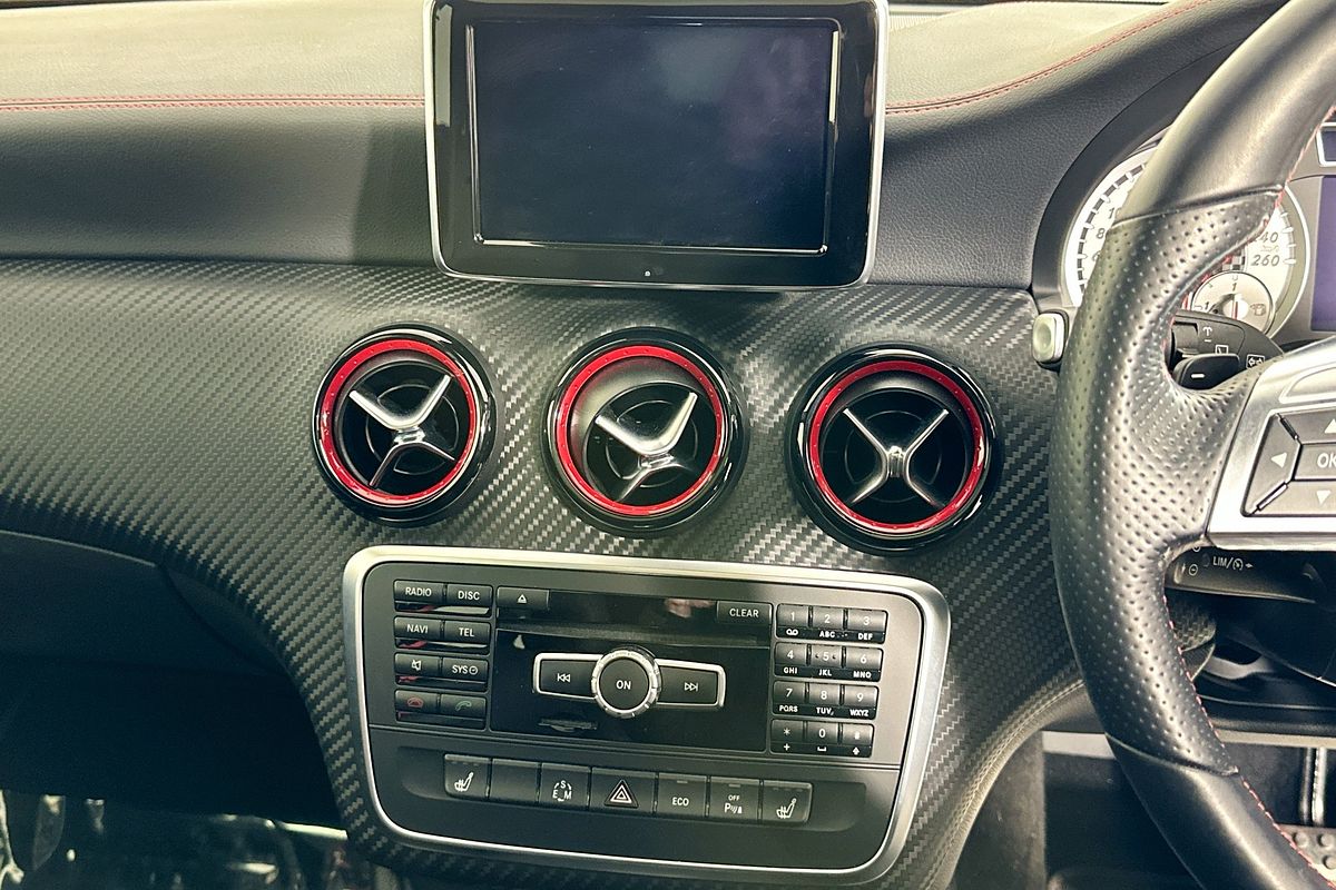 2014 Mercedes-Benz 250 SPORT 176 MY14