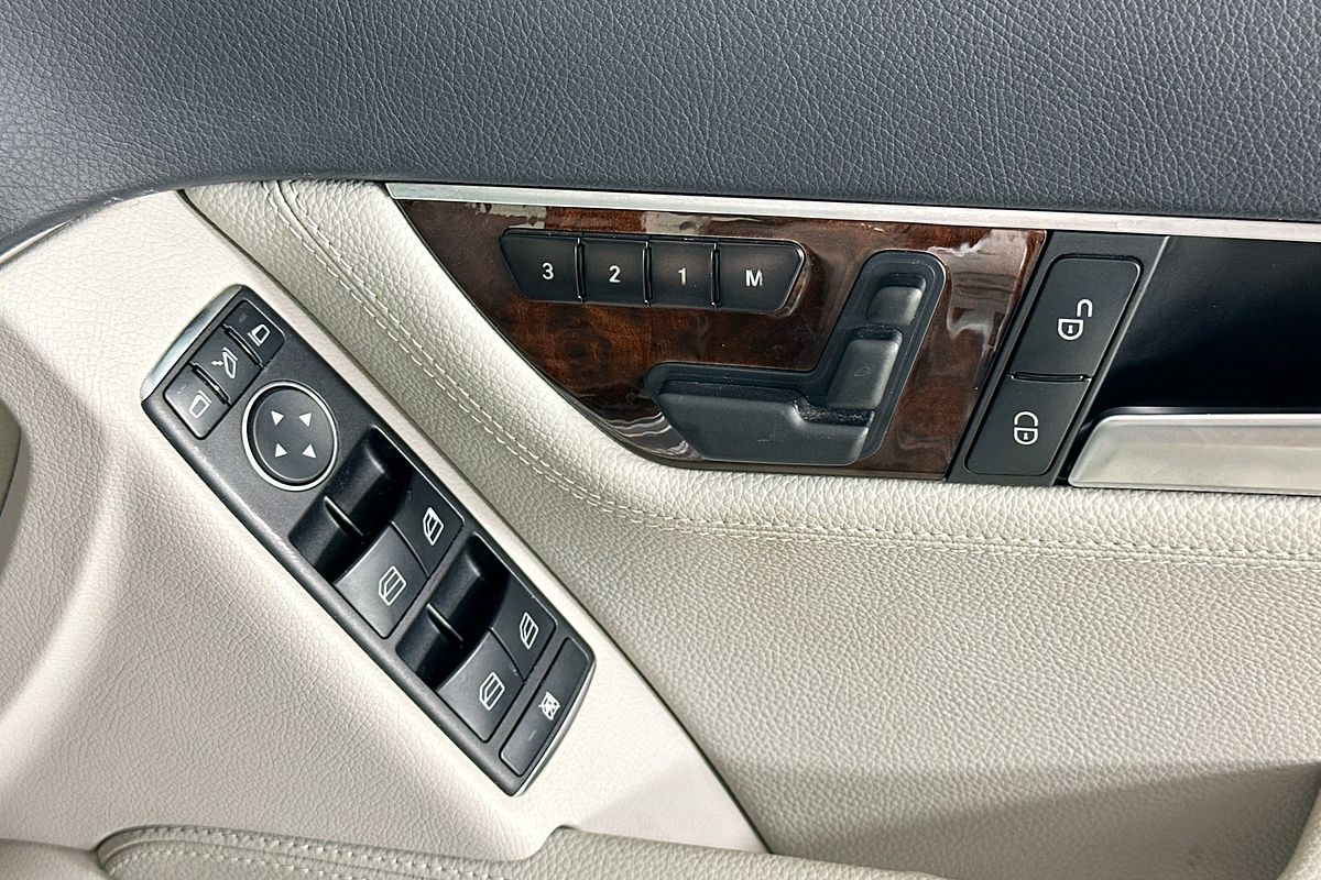 2013 Mercedes-Benz 250 ELEGANCE BE W204 MY13