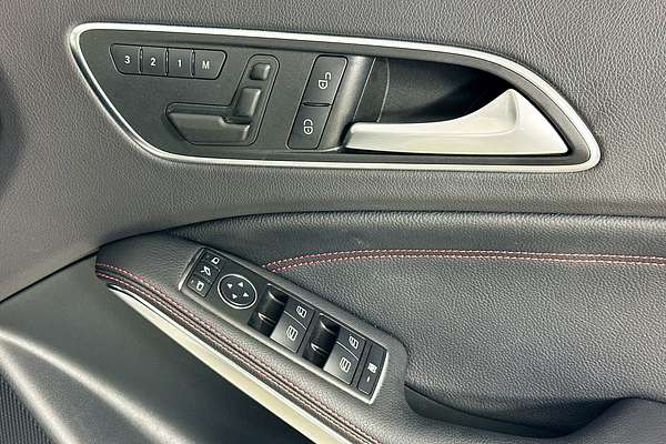 2014 Mercedes-Benz 250 SPORT 176 MY14