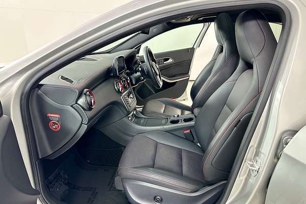 2014 Mercedes-Benz 250 SPORT 176 MY14