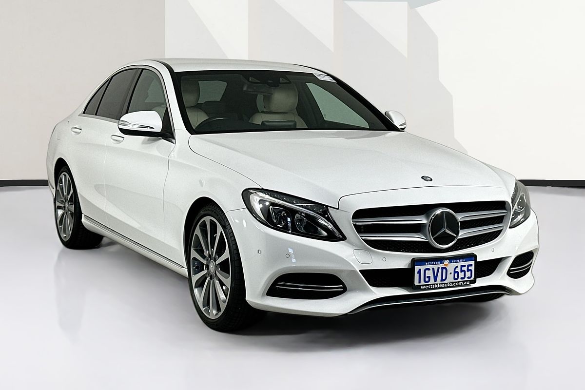2015 Mercedes-Benz C250  205