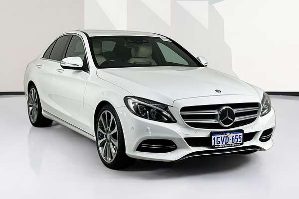 2015 Mercedes-Benz C250  205