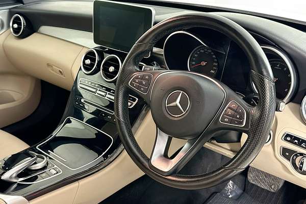 2015 Mercedes-Benz C250  205