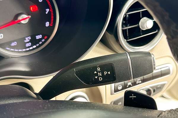 2015 Mercedes-Benz C250  205