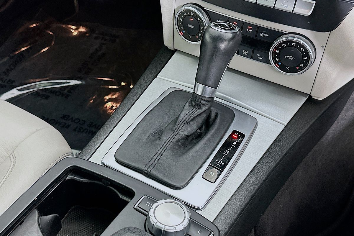 2012 Mercedes-Benz 250 SPORT BE C204 MY12