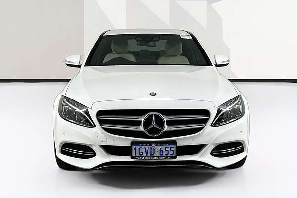 2015 Mercedes-Benz C250  205