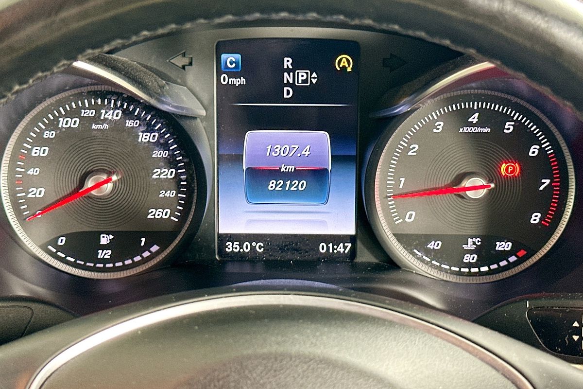 2015 Mercedes-Benz C250  205