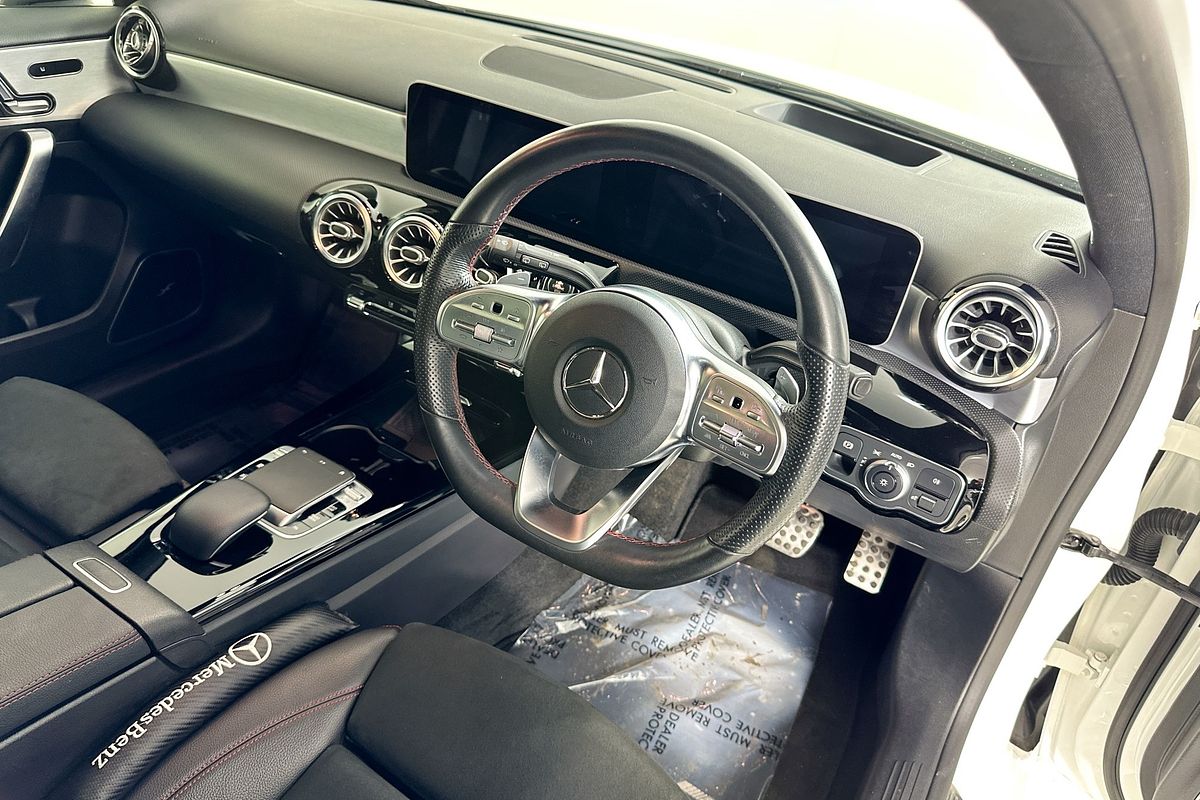 2019 Mercedes-Benz 250 4MATIC AMG LINE 177 MY19