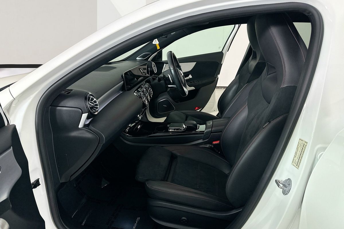 2019 Mercedes-Benz 250 4MATIC AMG LINE 177 MY19